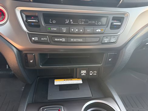 Certified 2023 Honda Passport EX-L image 19