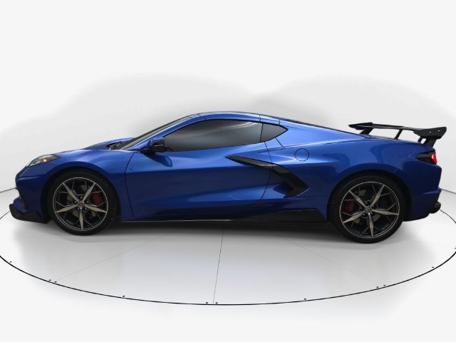 Used 2021 Chevrolet Corvette Stingray Preferred Cpe w/ Z51 Performance Package RWD image 9
