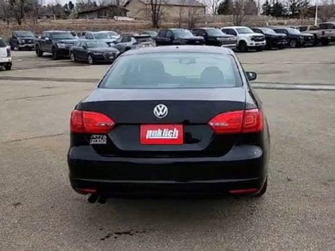 Used 2011 Volkswagen Jetta S image 7