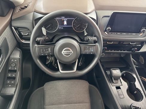 Certified 2021 Nissan Rogue SV image 23