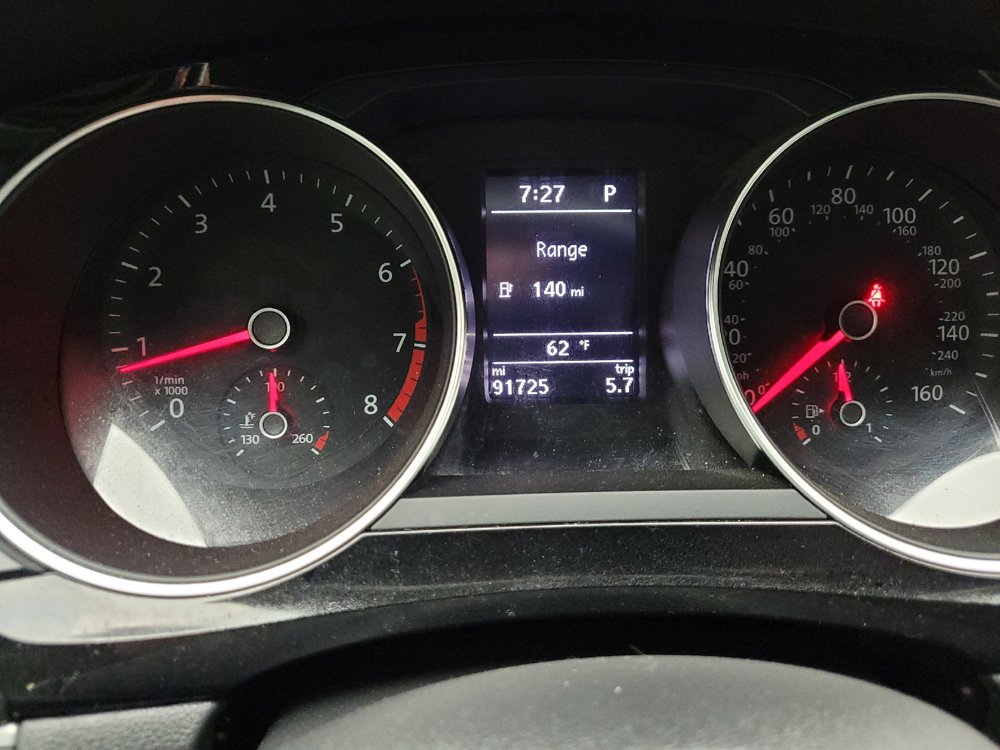Used 2016 Volkswagen Jetta SEL w/ Lighting Package FWD image 23