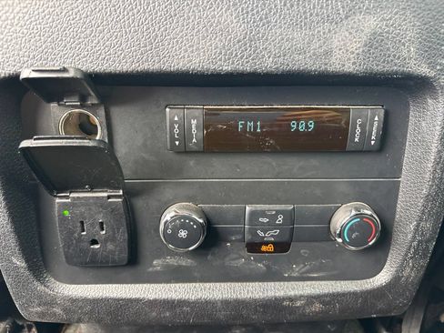 Used 2016 Ford Expedition EL XLT w/ Equipment Group 202A AWD/4WD image 44