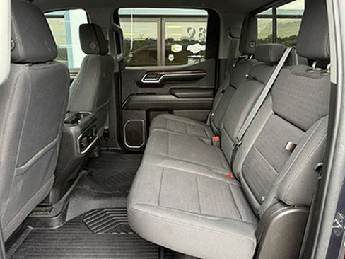 Used 2022 GMC Sierra 1500 Elevation w/ Preferred Package AWD/4WD image 16