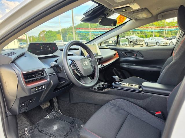 Used 2024 Toyota Prius Prime FWD image 20