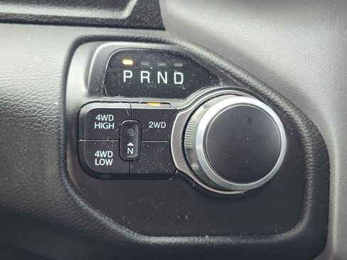 Used 2024 RAM 2500 Big Horn AWD/4WD image 8