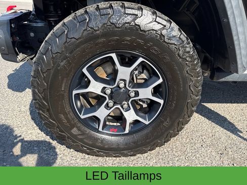 Used 2019 Jeep Wrangler Unlimited Rubicon AWD/4WD image 26