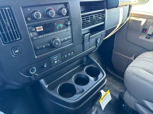 New 2025 Chevrolet Express 2500 image 25