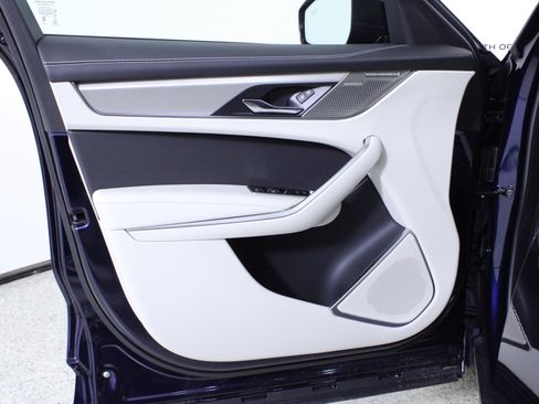 New 2026 Jaguar F-PACE R-Dynamic S image 15