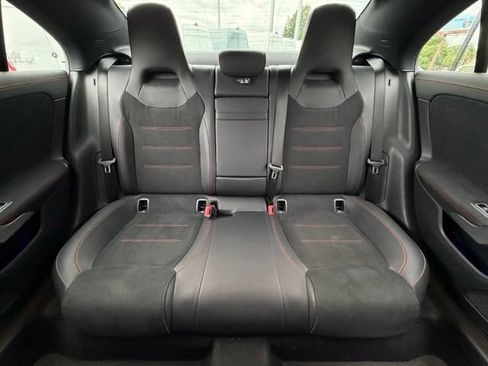 Used 2023 Mercedes-Benz CLA 250 4MATIC image 15