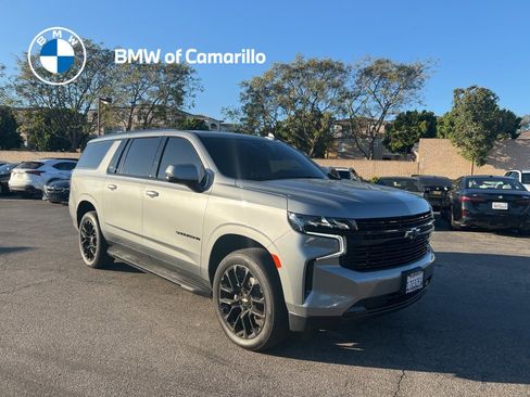 Used 2024 Chevrolet Suburban RST w/ Luxury Package image 1