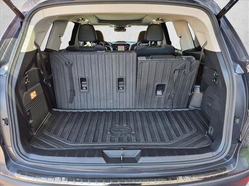 Used 2023 Subaru Ascent Onyx Edition Limited AWD/4WD image 6
