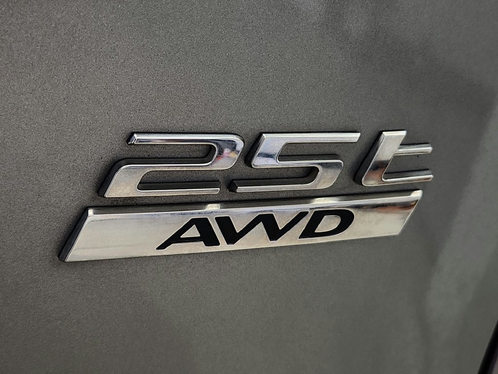 Used 2020 Jaguar F-PACE Premium AWD/4WD image 35