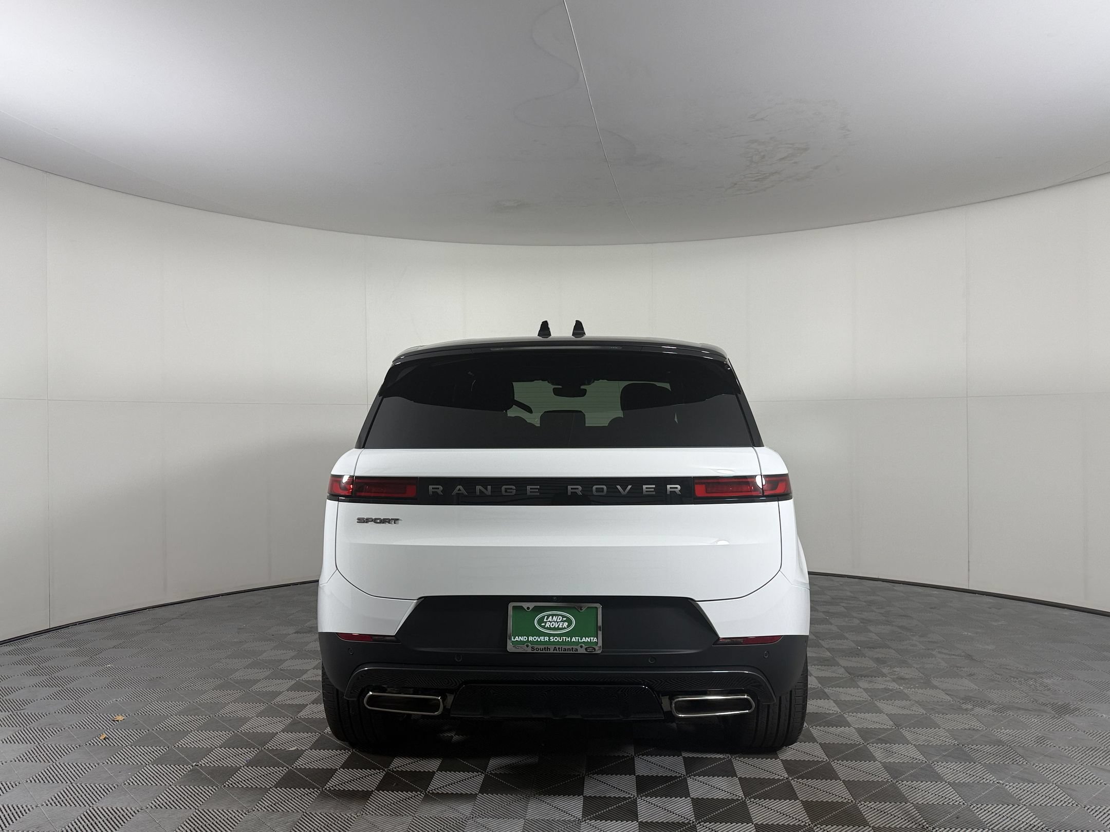 New 2027 Land Rover Range Rover Sport SE AWD/4WD image 10