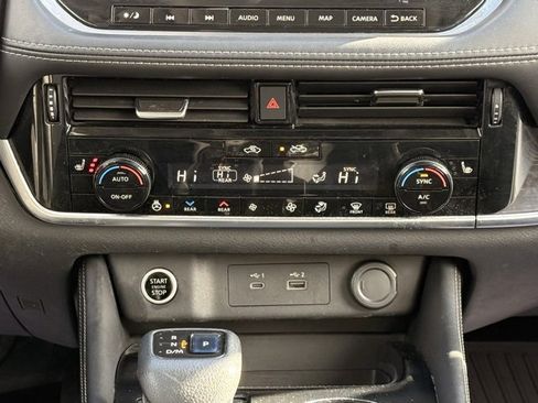 Certified 2021 Nissan Rogue SL w/ Premium Package image 30