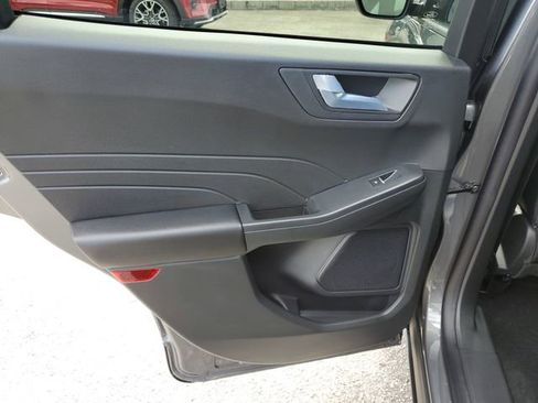 New 2025 Ford Escape ST-Line w/ Equipment Group 301A image 14