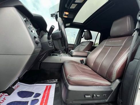 Used 2017 Ford Expedition Platinum AWD/4WD image 42