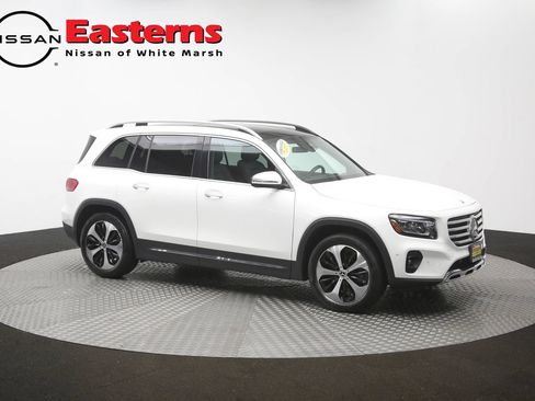 Used 2025 Mercedes-Benz GLB 250 w/ Exclusive Package image 50