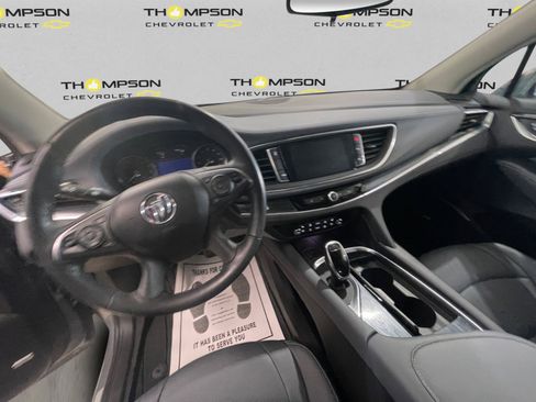 Used 2021 Buick Enclave Premium w/ Surround and Sites Package image 11