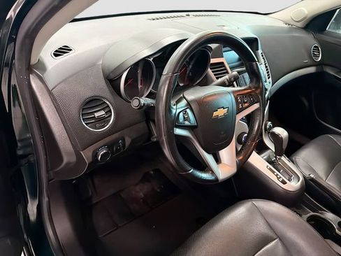 Used 2014 Chevrolet Cruze LT image 9