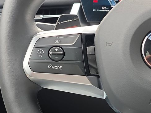 Used 2025 BMW X2 xDrive28i w/ M Sport Package AWD/4WD image 20
