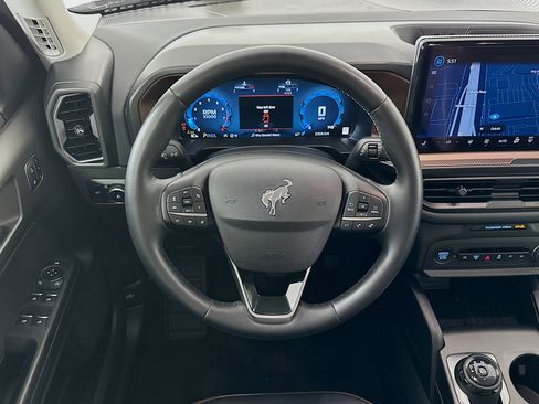 Used 2025 Ford Bronco Sport Outer Banks w/ Outer Banks Tech Package+ AWD/4WD image 18