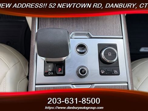 Used 2023 Land Rover Range Rover SE AWD/4WD image 25