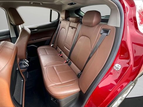 Used 2019 Alfa Romeo Stelvio Ti image 24