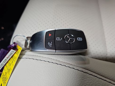 Certified 2026 Mercedes-Benz GLS 450 4MATIC image 39