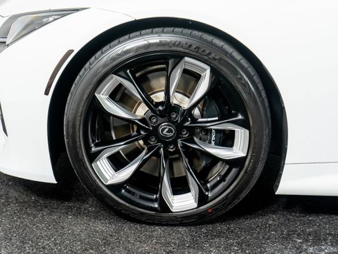 Used 2024 Lexus LC 500 Convertible image 23