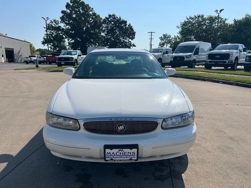 Used 2001 Buick Century Custom w/ Premium Pkg FWD image 12