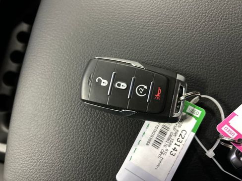 New 2026 RAM 1500 4x4 Crew Cab image 20