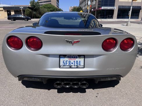 Used 2006 Chevrolet Corvette Z06 w/ Preferred Equipment Group RWD image 9