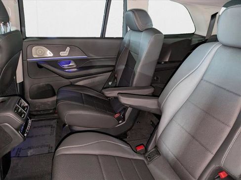 New 2026 Mercedes-Benz GLS 450 4MATIC image 18