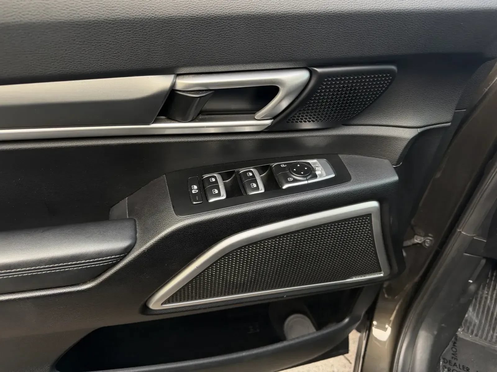 Used 2022 Kia Telluride S AWD/4WD image 24