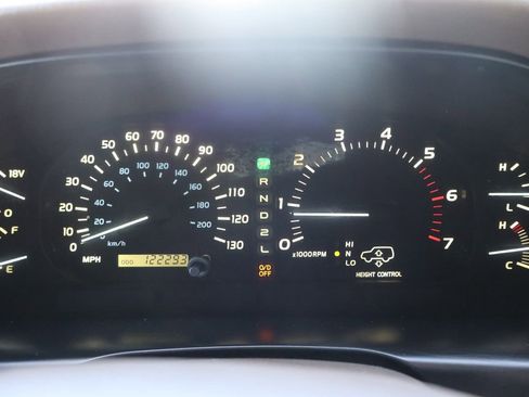 Used 1999 Lexus LX 470 4WD image 35