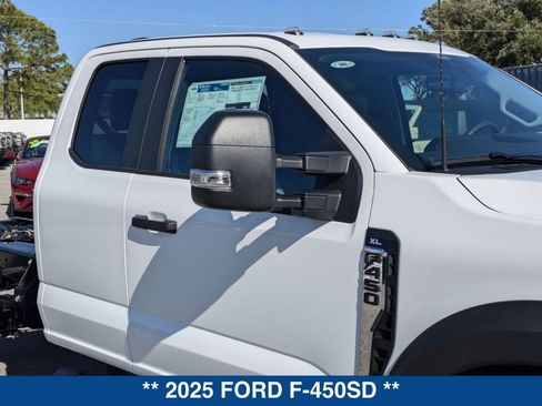 New 2025 Ford F450 XL w/ XL Chrome Package image 11