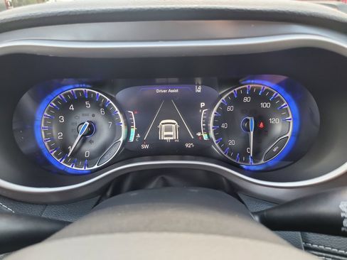 New 2026 Chrysler Pacifica Select w/ S Appearance Package FWD image 34