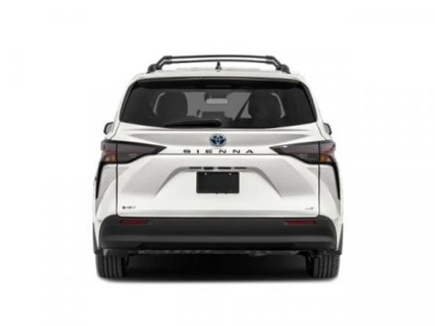 New 2026 Toyota Sienna LE AWD/4WD image 8