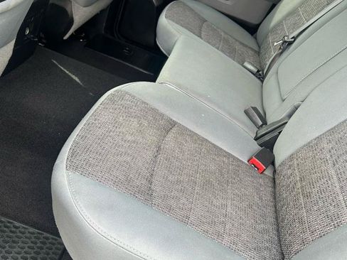 Used 2018 RAM 1500 Big Horn AWD/4WD image 23