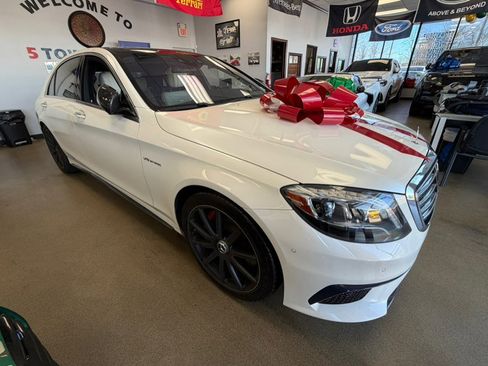 Used 2016 Mercedes-Benz S 63 AMG 4MATIC Sedan image 18