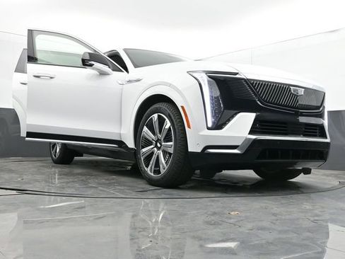 New 2025 Cadillac Escalade IQ Luxury 1 image 65