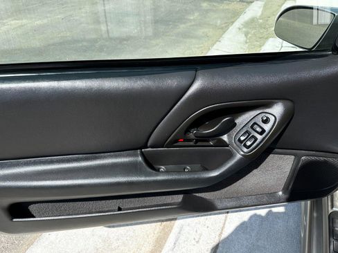 Used 2002 Chevrolet Camaro Z28 w/ Sport Appearance Pkg image 16