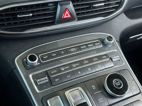 Used 2023 Hyundai Santa Fe SEL FWD image 20