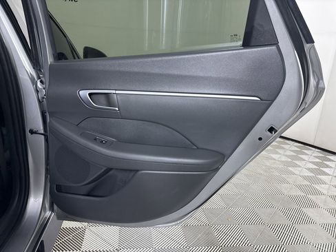 Used 2020 Hyundai Sonata SEL Plus w/ Tech Package image 27