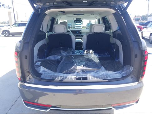 New 2026 Hyundai Palisade Calligraphy AWD/4WD image 13