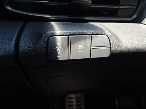 Certified 2025 Hyundai Elantra N FWD image 42