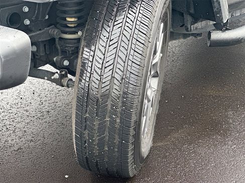 Used 2025 Jeep Wrangler Sahara w/ Safety Group image 25