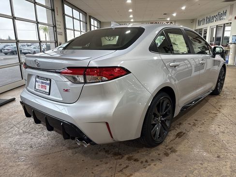 New 2026 Toyota Corolla SE image 2