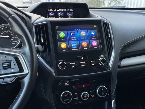 Used 2024 Subaru Forester Limited image 16