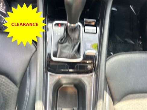 Used 2024 Jeep Compass Latitude image 25